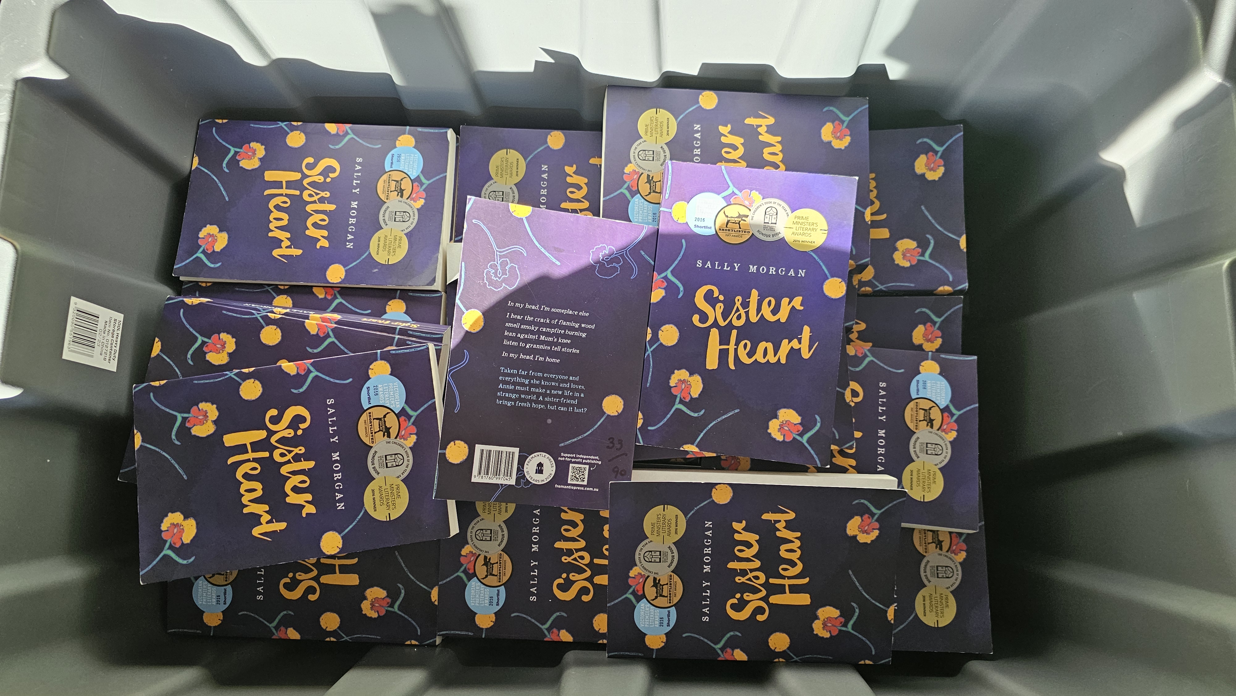 Class Set of Sister Heart by Sally Morgan – For Lease